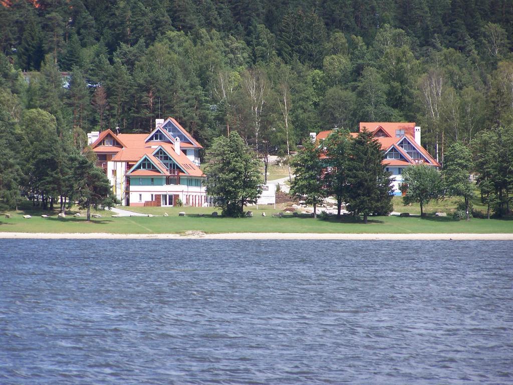 Apartment Lipno 伏尔塔瓦河畔利普诺 外观 照片
